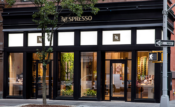Nespresso在紐約開了間線下精品店，要用膠囊機搶佔精品咖啡市場