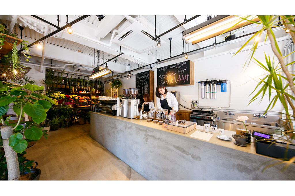 一次圓兩個文青夢：由花店擴建成複合式咖啡廳– Essence Cafe
