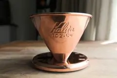 kalita三孔濾杯好用嗎？Kalita濾杯選擇陶瓷還是塑膠或銅製濾杯？