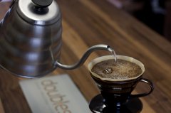 手衝咖啡攪動手法大全講解 手衝咖啡需要攪拌嗎 如何攪拌？