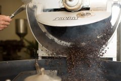 咖啡烘焙與咖啡養豆時間的關係 熱風或半直火烘焙咖啡豆怎麼養豆
