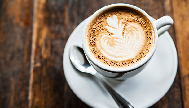 只需簡單三個步驟，在家也能喝到美美噠的拿鐵咖啡！