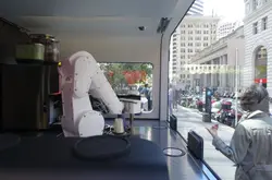 美國舊金山 Cafe X 第二代機器人咖啡廳亮相！做完咖啡還會揮手喲