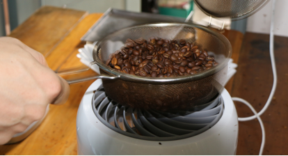 【手網烘焙經驗分享】-骨灰級咖啡迷必玩項目 什麼是手網烘焙？