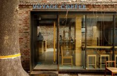 北京獨立咖啡店推薦-冷調風格Voyage Coffee 舊民宅改造的咖啡屋