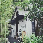 武漢音樂主題咖啡店-黑膠星球 武漢文藝小清晰咖啡館