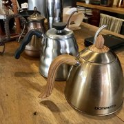 手衝咖啡課堂 準備手衝咖啡衝煮器具，不同器具萃取風味的區別