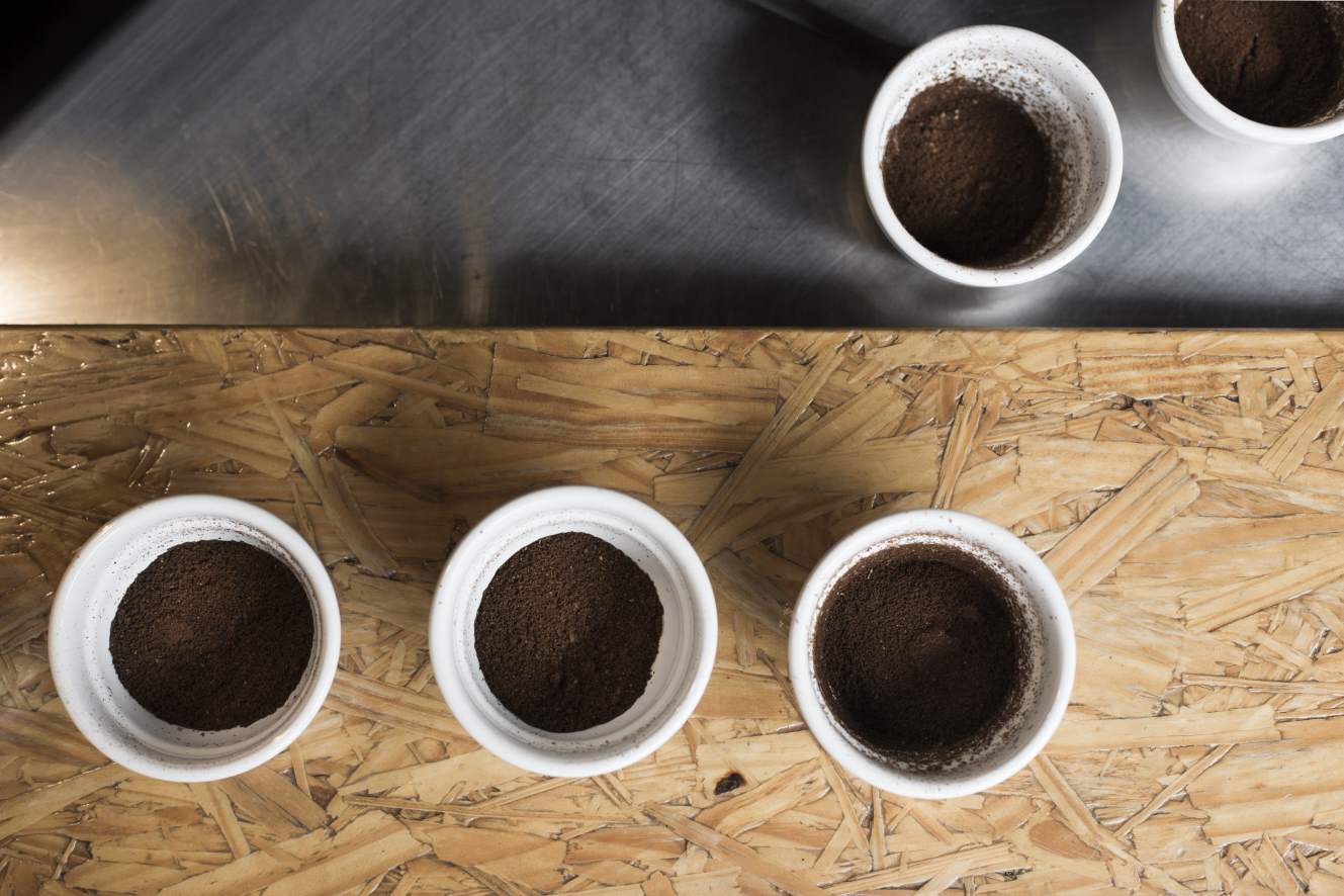 大量烘焙的咖啡豆如何把關品質？如何進行咖啡熟豆的成品檢驗？